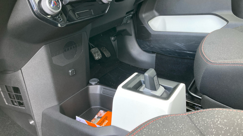 Dacia Spring 27kWh Expression 65 48kW 5dr Auto Electric Hatchback